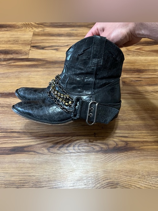 Steve Madden Shoes - Steve Madden Booties Size 7